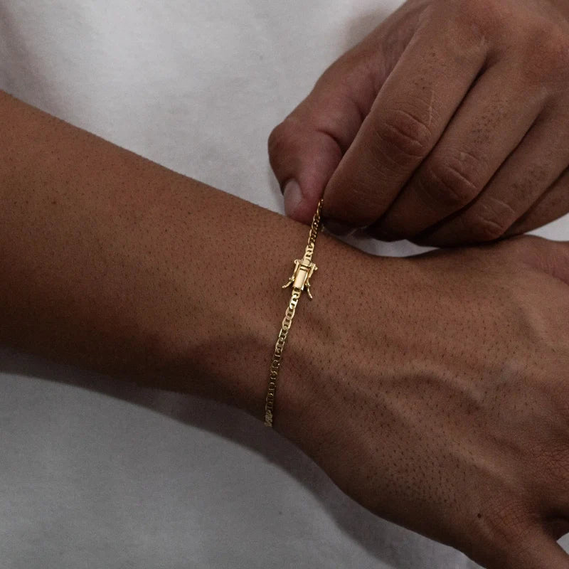 PULSEIRA PIASTRINE 4MM - BANHADA A OURO 18K