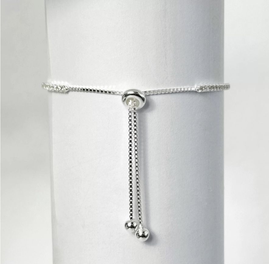 PULSEIRA LISA LAP RIVIERA CORAÇÃO + PONTO DE LUZ GRAVATINHA